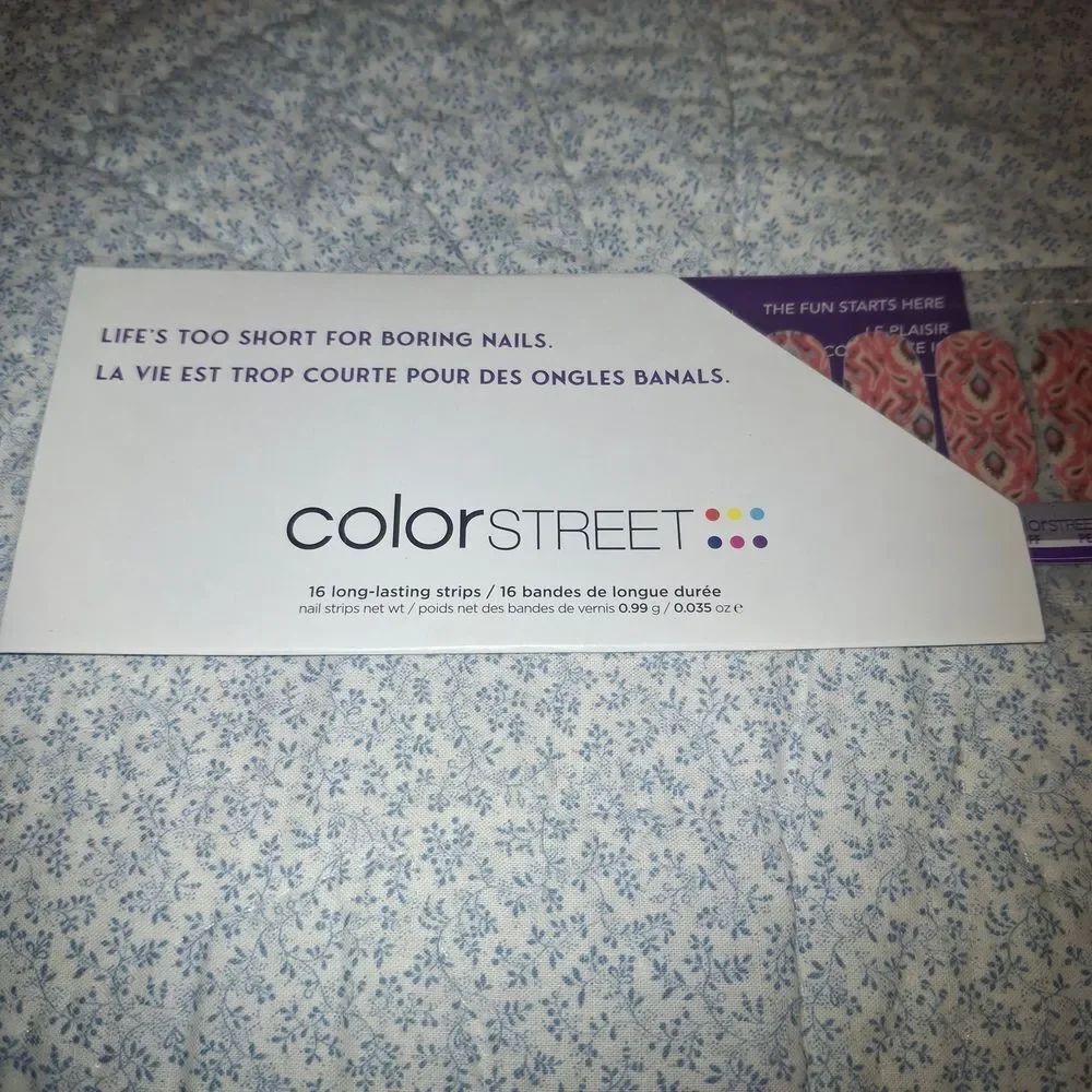 Color Street Desert Loom Nail Strips with Multicolor Pattern Accent